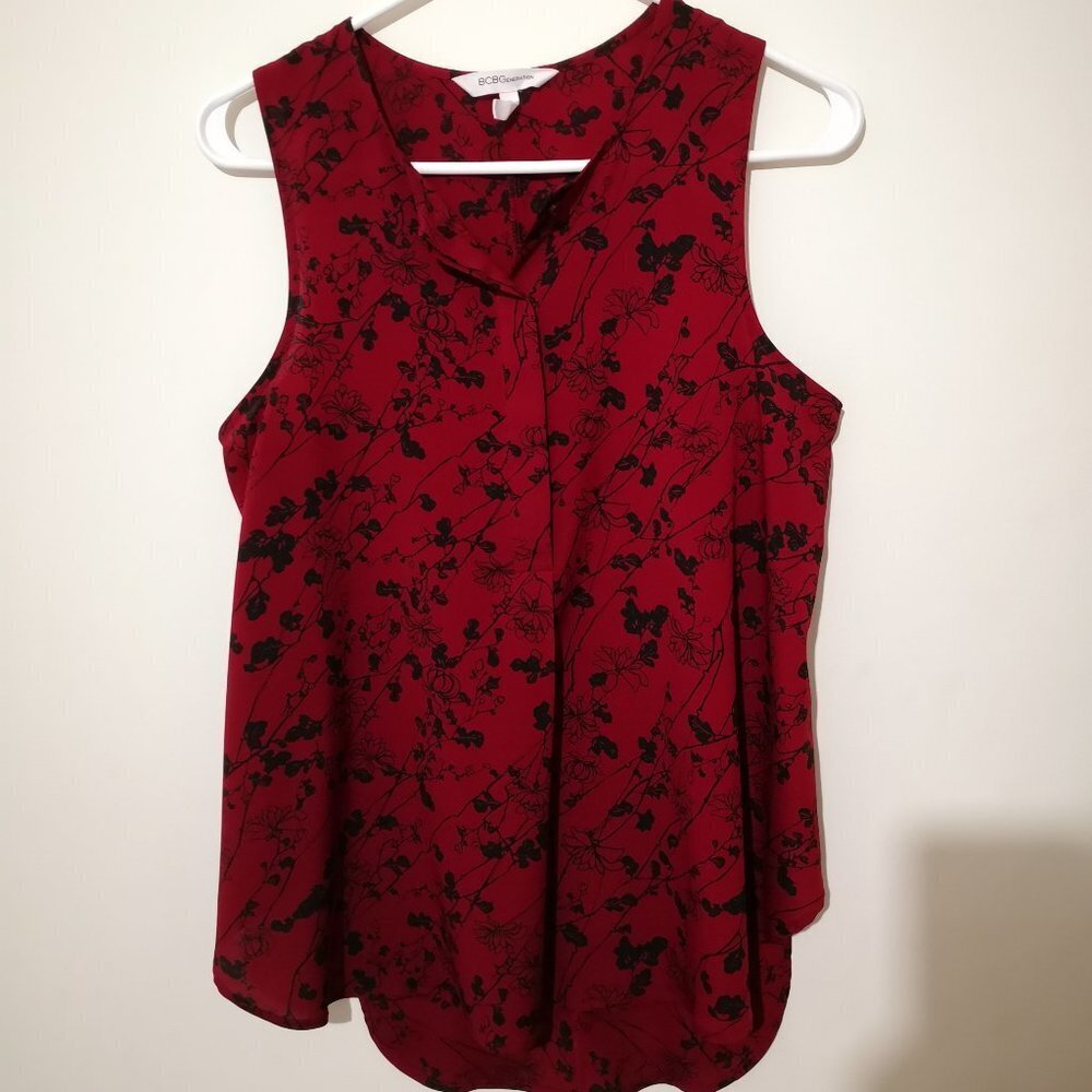 NWOT BCBGeneration Casual Floral‎ Top Size S
